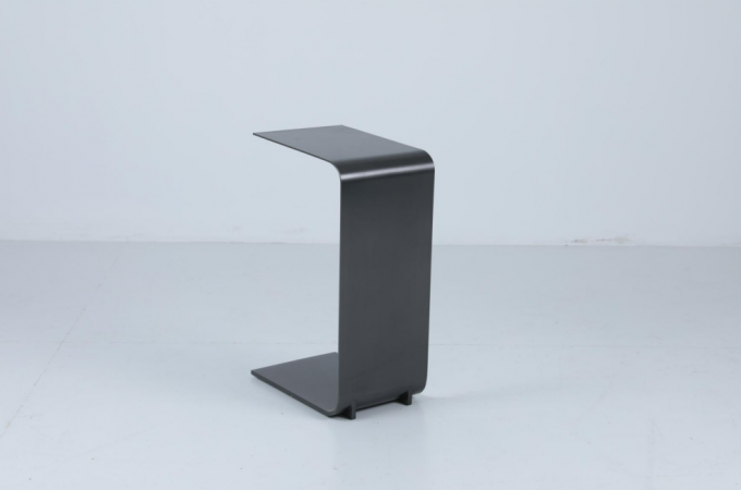 Minimalist Light Luxury Deluxe Guestroom Black C Shape End Table 0