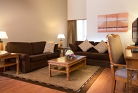 Hotel Living Room Sofa Furniture Sets OEM Customized Modern Luxury