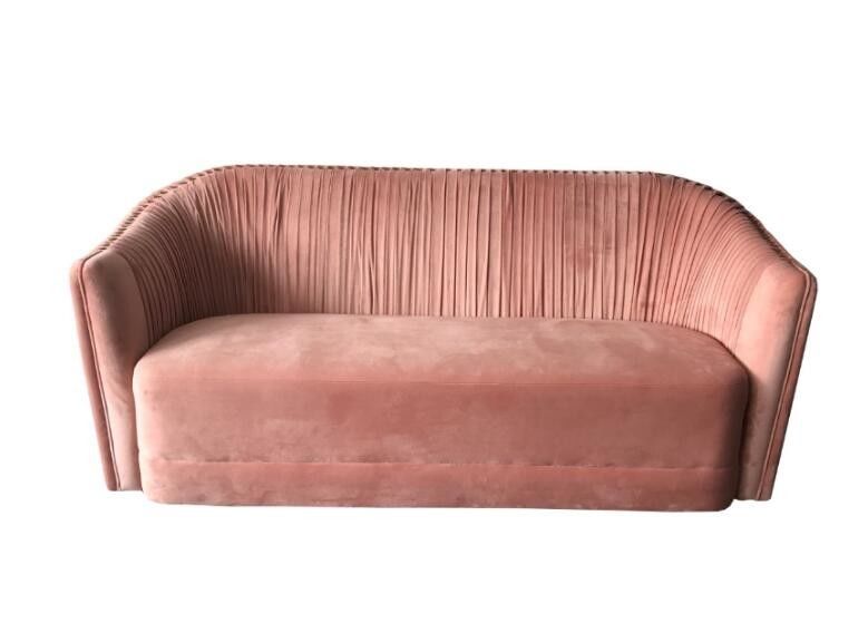 Hot 2018 New design pink  velvet tufted living room furniture sofa,velvet wedding sofa