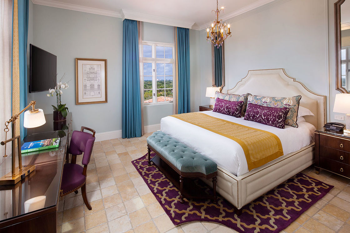 American Style Modern Design Luxury Hotel Bedroom Furniture Walnut Wood Finish